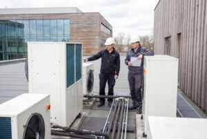 Gebouwen en installatie home | Gebouw verduurzamen: zo pak je het slim en gefaseerd aan | Stel...energiedaden